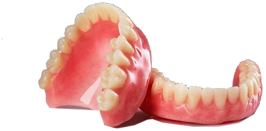 Dentadura tradicional removível, com base de resina que cobre o céu da boca